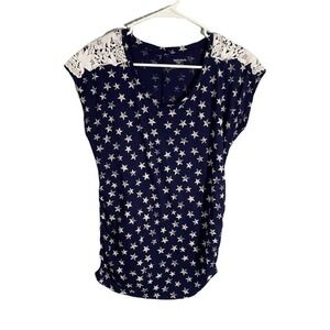 Motherhood Maternity Star T-shirt Size Medium